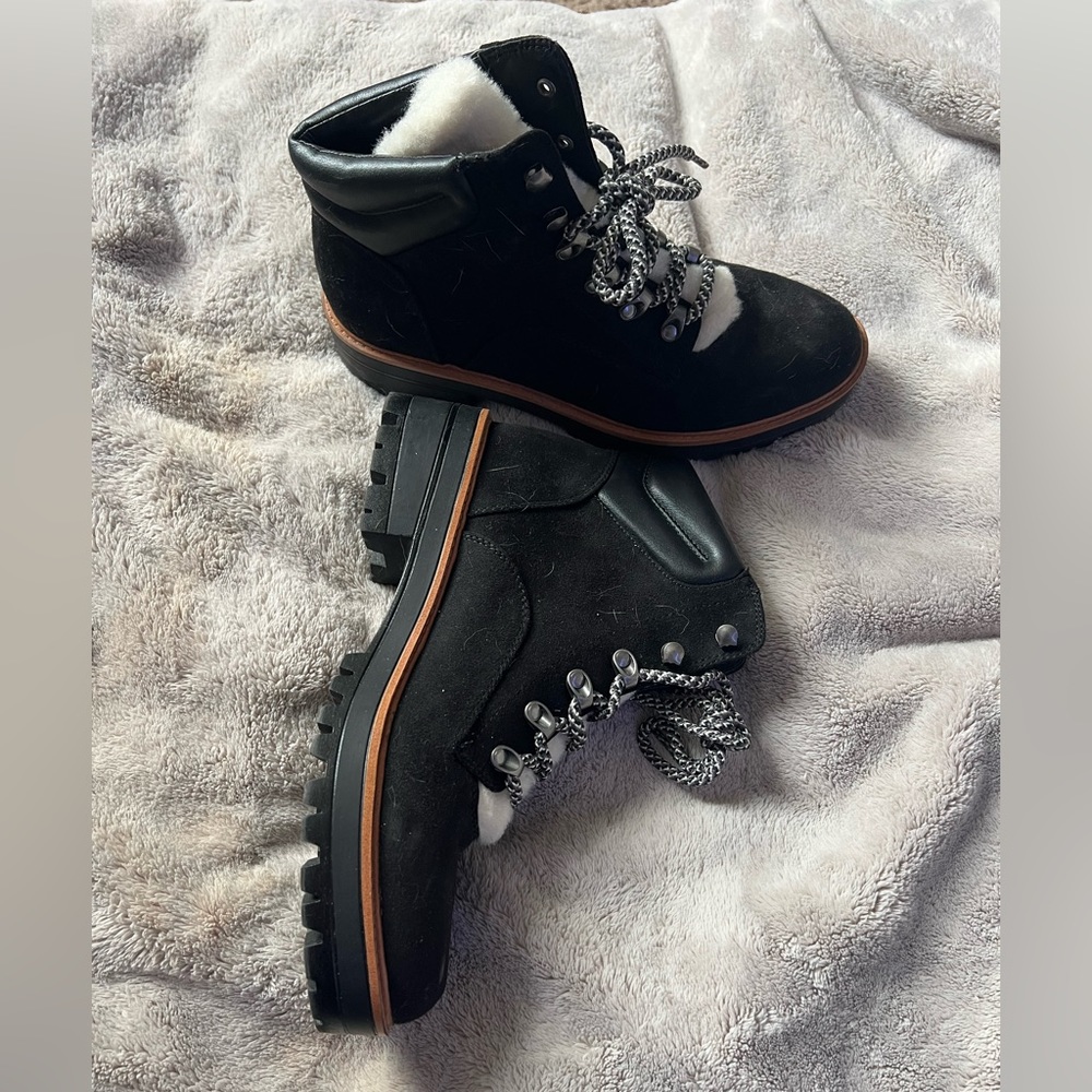 Snow Boots